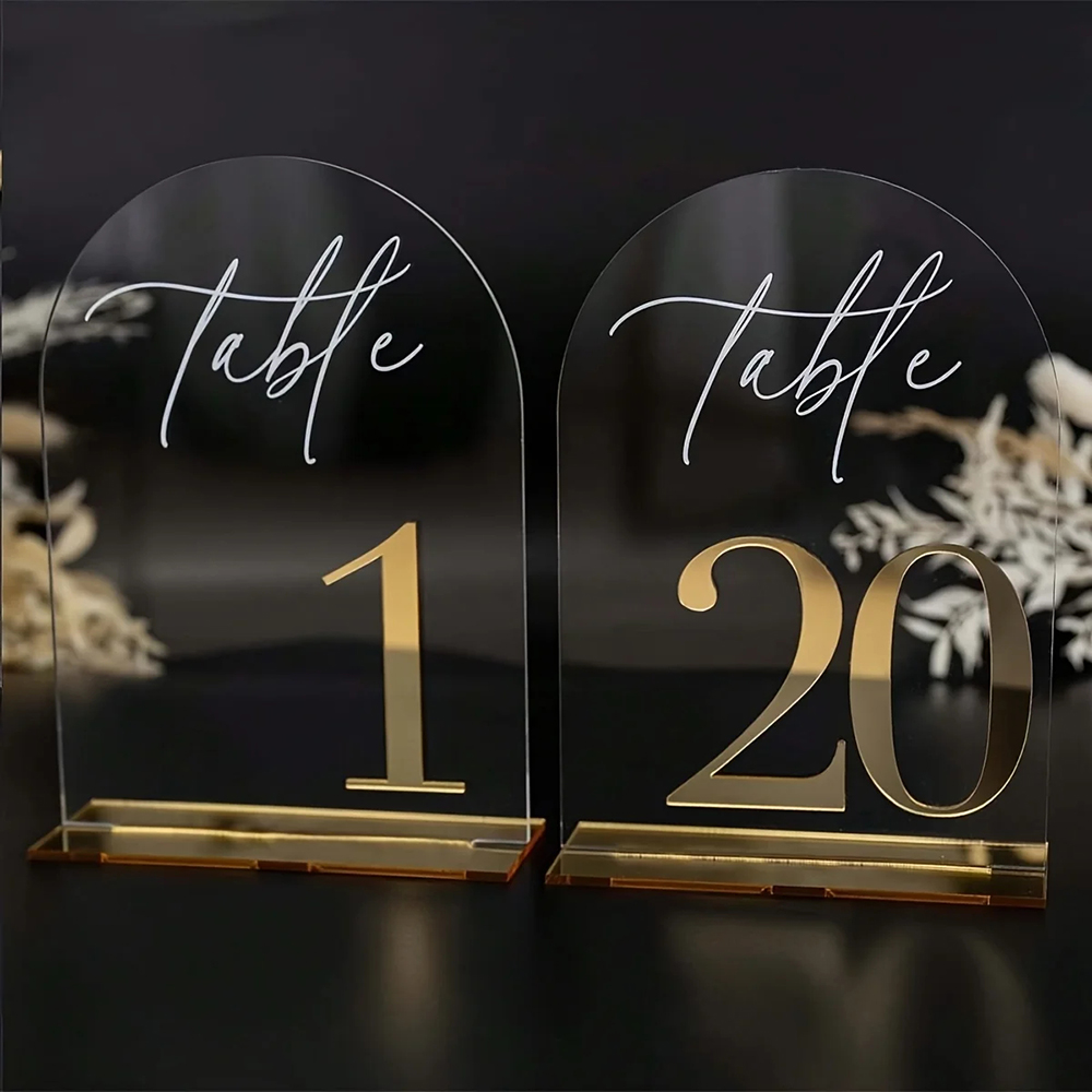 Table Number Gold - カスタム1個と10個の透明アクリルとゴールドのテーブルナンバー（スタンド付き）結婚式のエレガントなアクリルサイン、結婚披露宴の装飾用