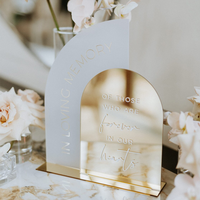 結婚式のメモリーテーブルの装飾,金色の鏡 - Table Number Gold のレビューと価格