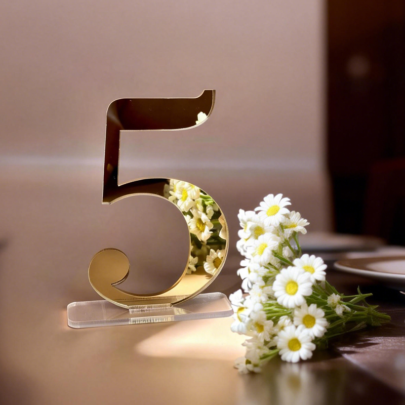 ホルダー付きウェディングテーブル用番号、アクリル製テーブル番 - Table Number Gold のレビューと価格